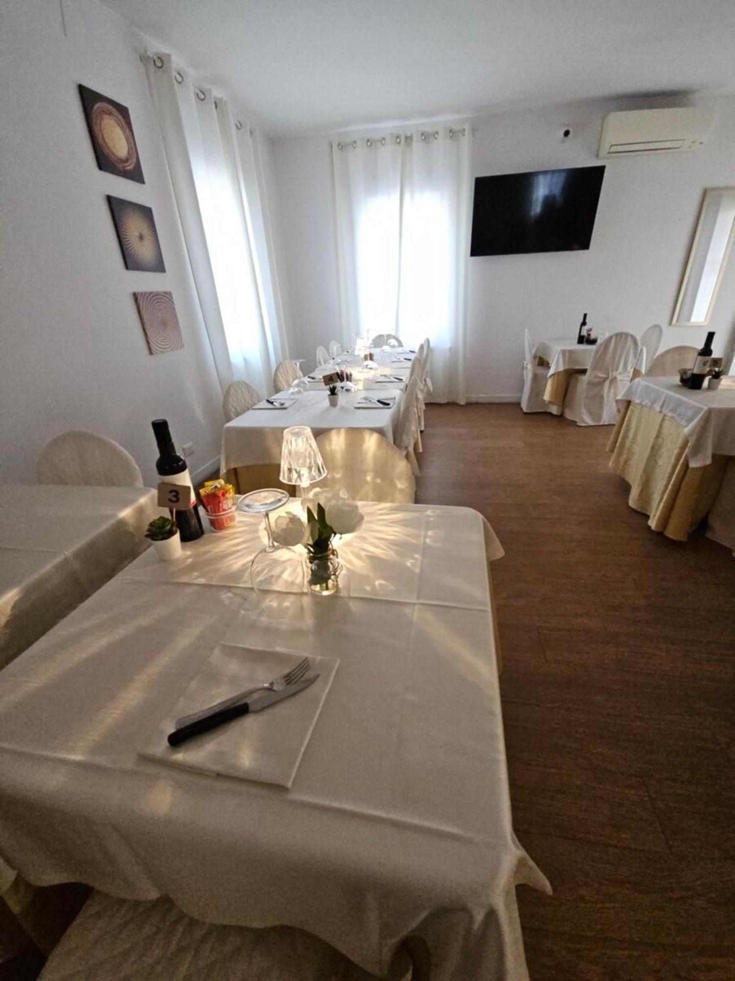 Hotel Mazzocchetti Citta Sant'Angelo Exterior foto